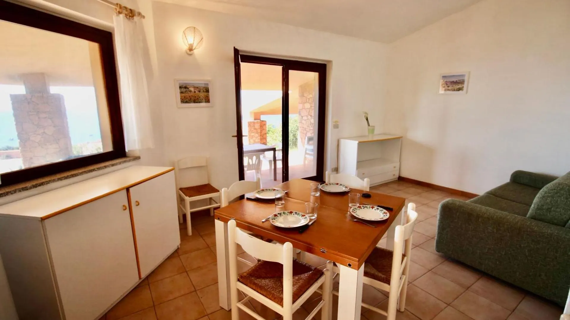 Residence In Costa Paradiso, Apartments With Private Outdoor Area