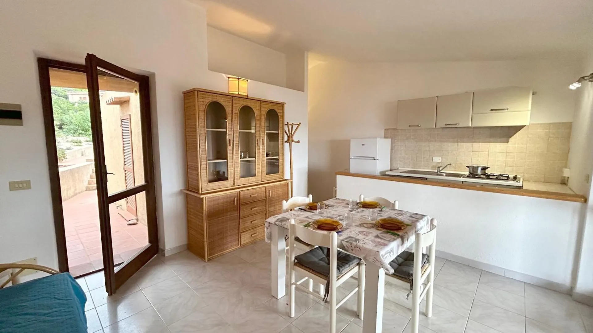 Residence In Costa Paradiso, Apartments With Private Outdoor Area מלון דירות
